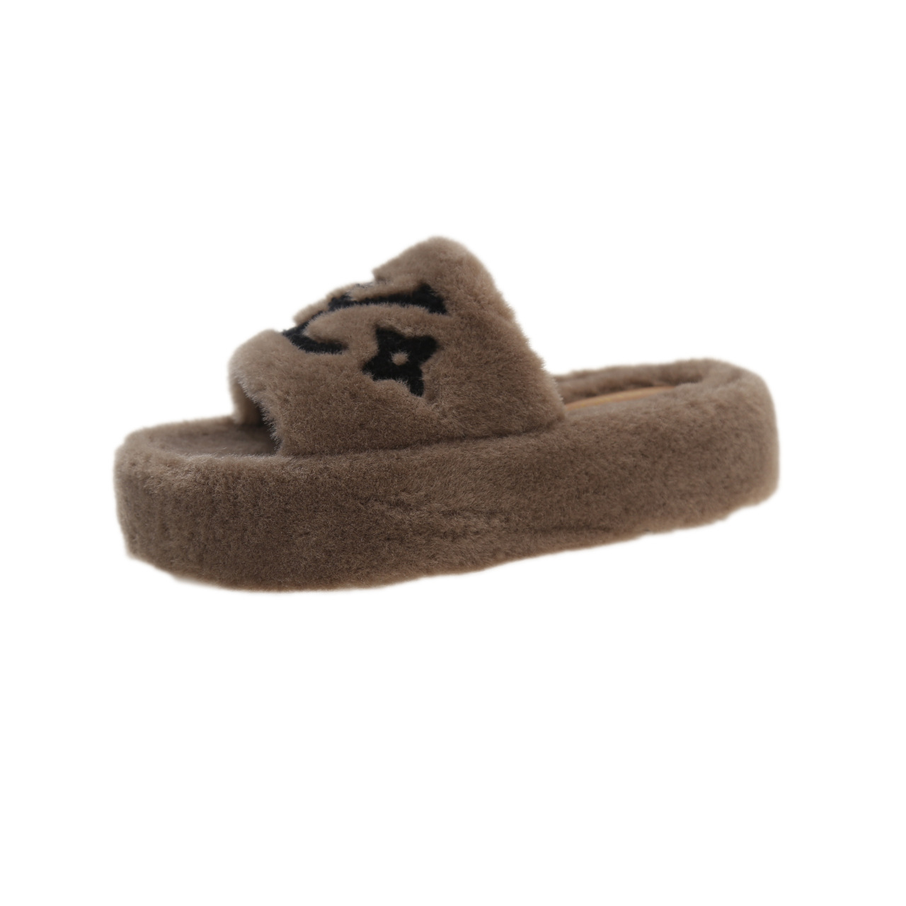 free shipping designer of Retro and comfortable embroidered internet-famous slippers The new style is extremely popular and versatile