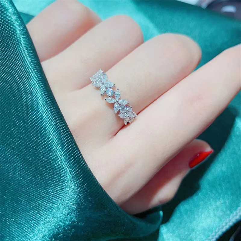 3118 CC White Gold Plated Rings For Women Girl Flower Design Wedding Engagement Fine Accessories Fashion Jewelry y250730