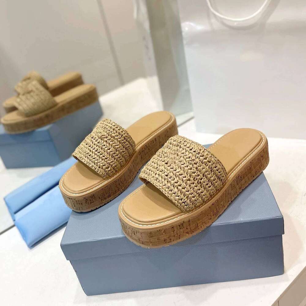 Women Size35-42 Weaving Slippers Flat Platform Summer Slides Leisure Solid Color Flats Designer Shoes Zapatillas De Mujer fbb