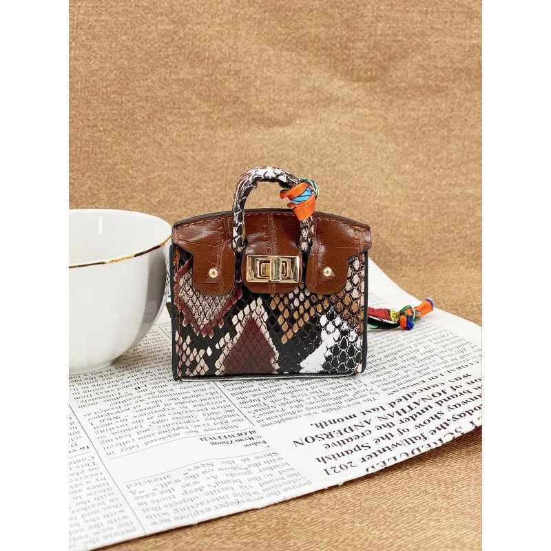 Exquisite New Versatile Snake Patterned House Mini Bag Multifunctional Portable Coin Purse Pendant Headphone Bag Y250731