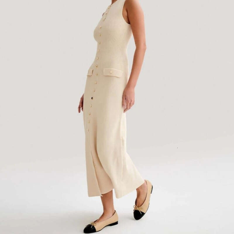 Women's Metal Buckle Decorated Knitted Round Neck Sleeveless Single-Breasted Long Dress