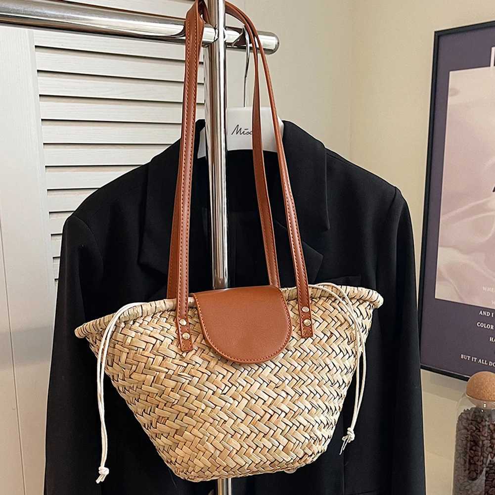 Women Straw Woven Handbag Summer Beach Casual Tote Bag Large Capacity Tote Clutch Bags Fashion Ladies Shoulder Bag for Vacation Y250730
