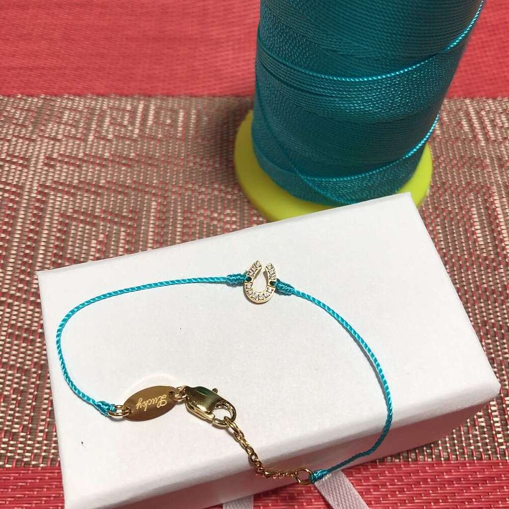 French Style Titanium Steel Mini Horseshoe Buckle Bracelet with 5A Zirconia, Non-Fading, Exquisite and High-End Handmade Fresh Design