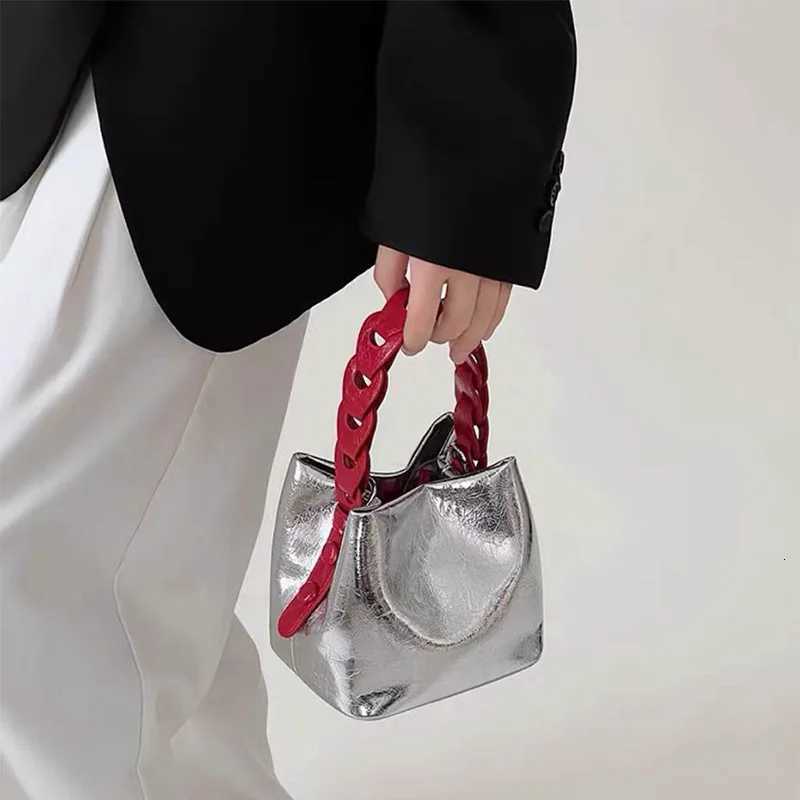 Women Handbag Soft Leather Woven Handmade Solid Large Capacity Bucket Bag Portable Shoulder Handbag Messenger Bag Clutch Y250730