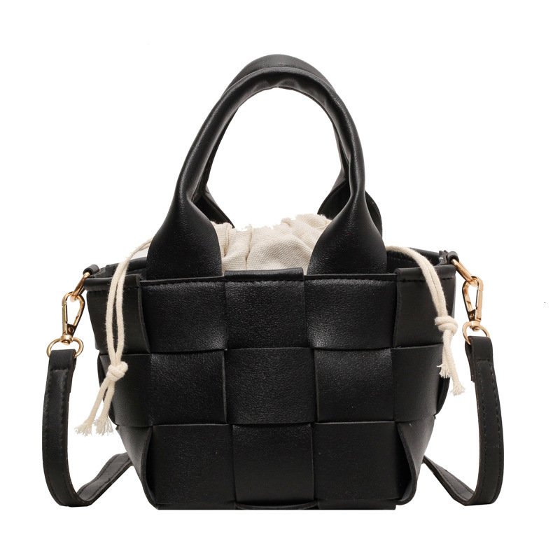 New Fashion Korean Style Woven Women's Unique Niche Design Ladies Shoulder Bag Autumn Winter Crossbody Handbag ddmymoon