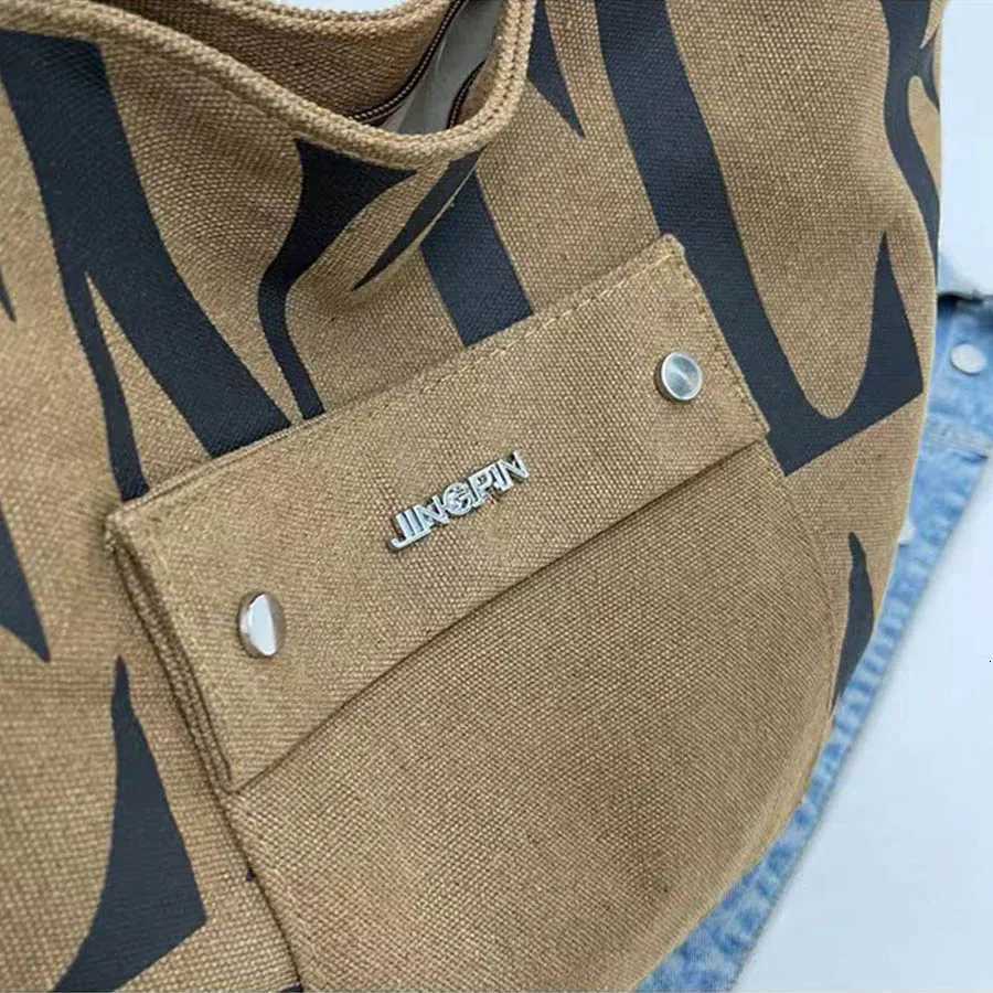 New Large Capacity Single Shoulder Canvas Bag Stylish Letter Style Student Install Books Handbag for Class Fashion Shopping Bag G250729