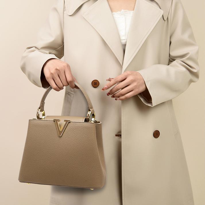 new Free shipping designer bag Shoulder tote Bags For woman Minimally designed commuting with diagonal winds TUES