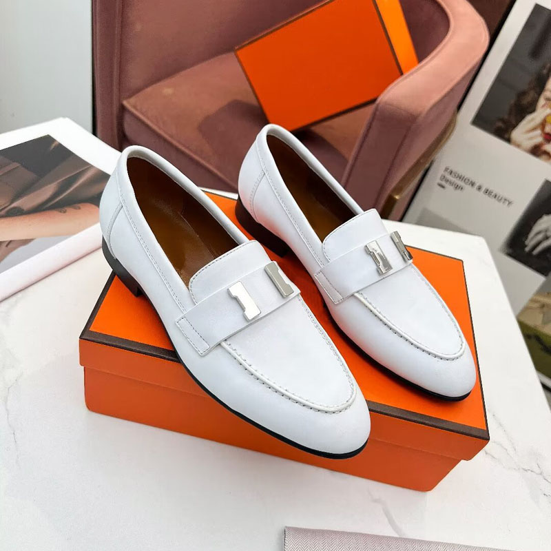 Classic Fashionable… - image