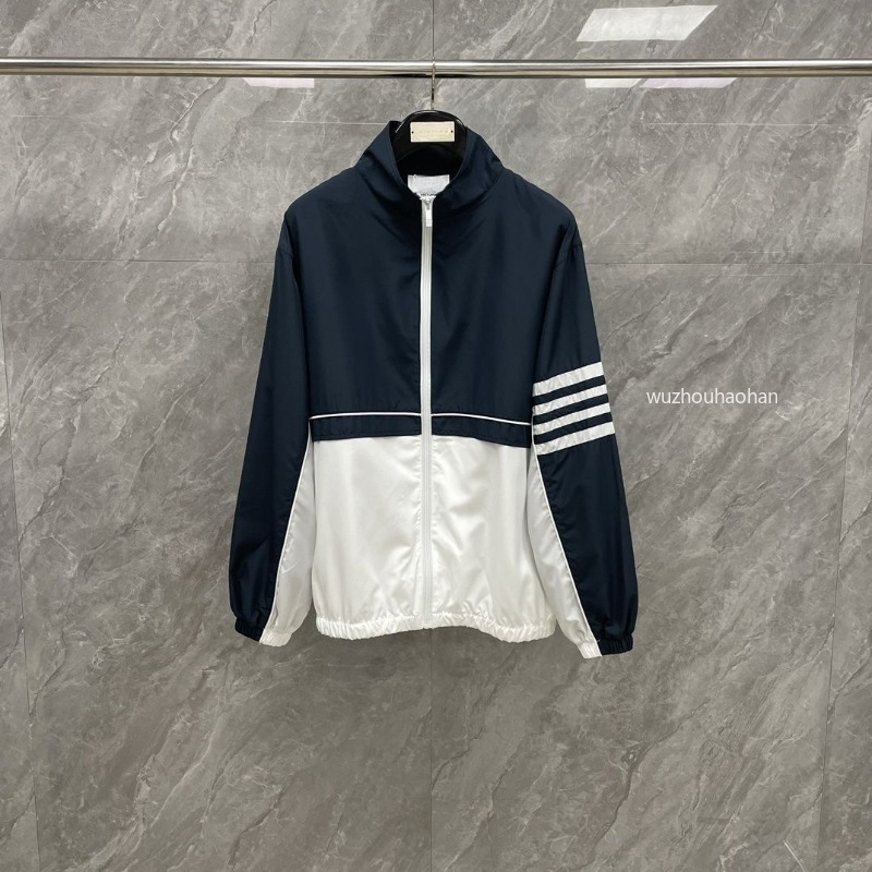 Spring and Summer Color Matching Turtleneck Four-bar Sunscreen Coats for Men and Women TB1289