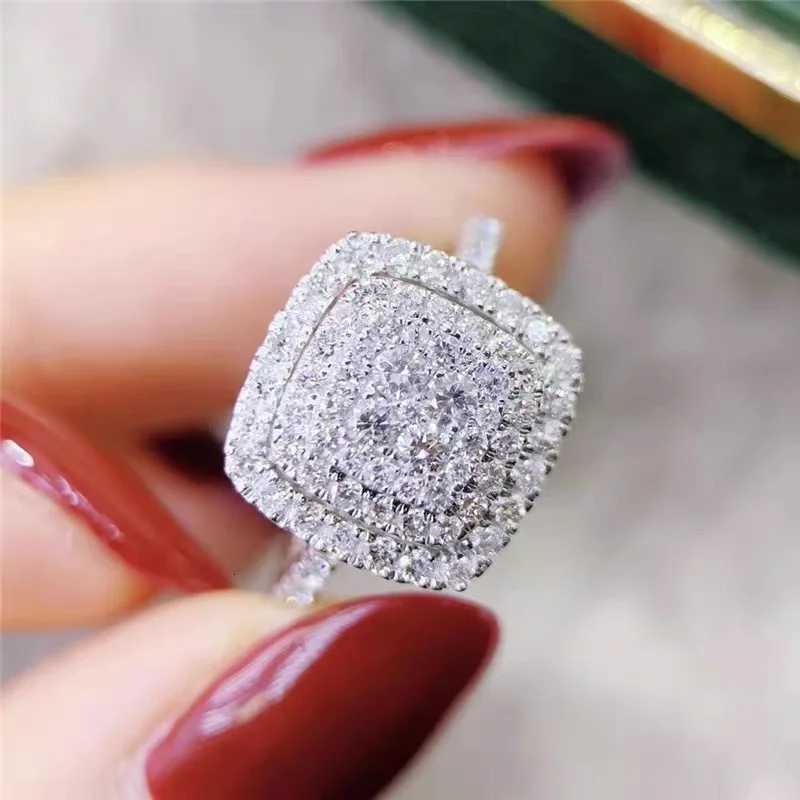 925 Sterling Silver Square Moissanite Ring as a Jewelry Gift for Womens Engagement Party y250730