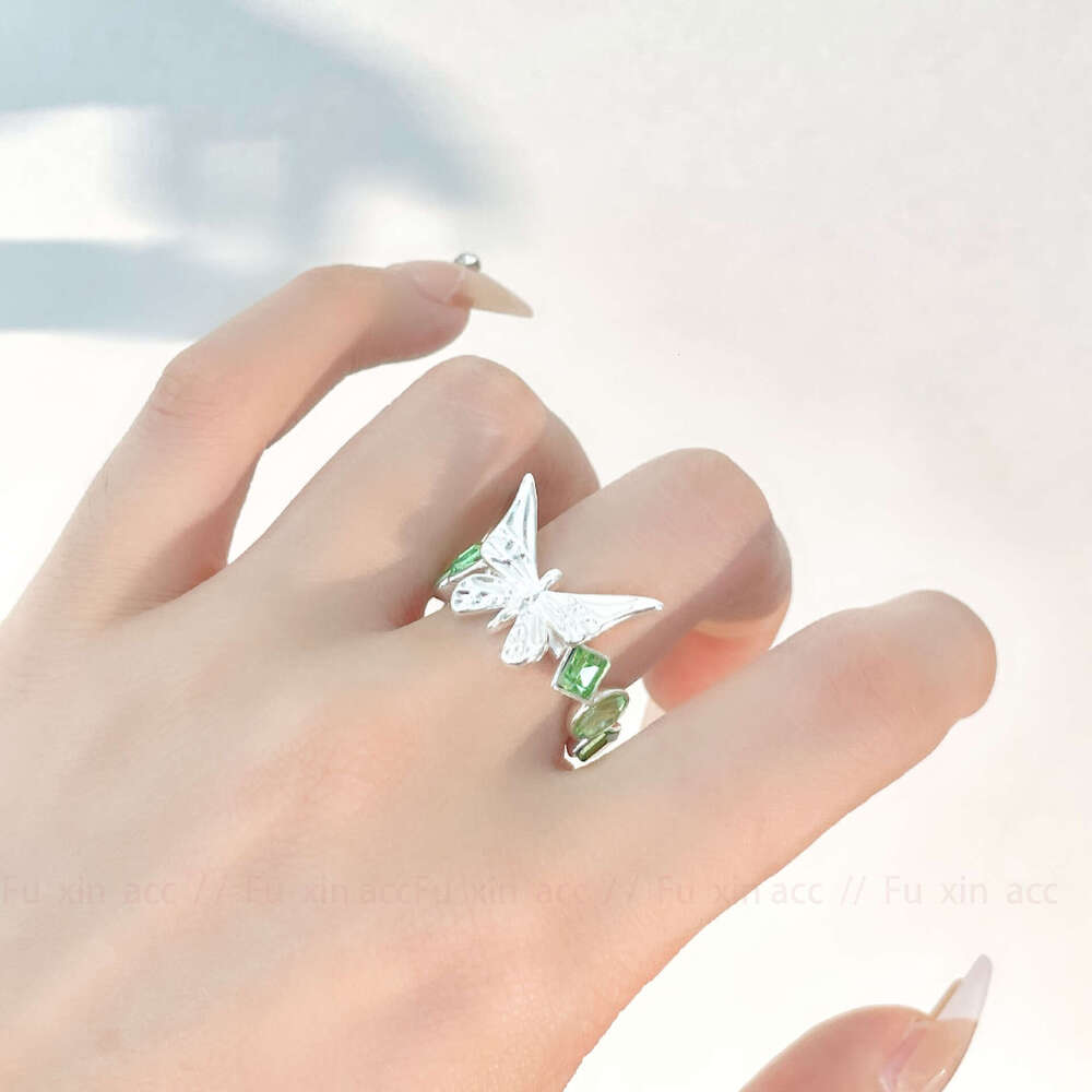 New Chinese National Style Green Zircon Butterfly Light Niche Design Exquisite Fashion High-end Sense Ring for Women 048