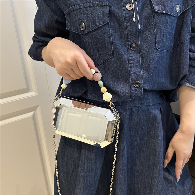 2025 New Acrylic Metal Box Chain Beaded Handbag Single Shoulder Crossbody Mirror Phone Bag ddmymoon