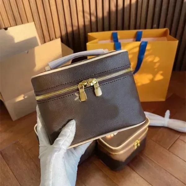 Luxury Designer Women'S Shoulder Bag Makeup Bag High Quality Storage Bag Purse Commuting Bag Brown Old Printed Purse Evening Bag