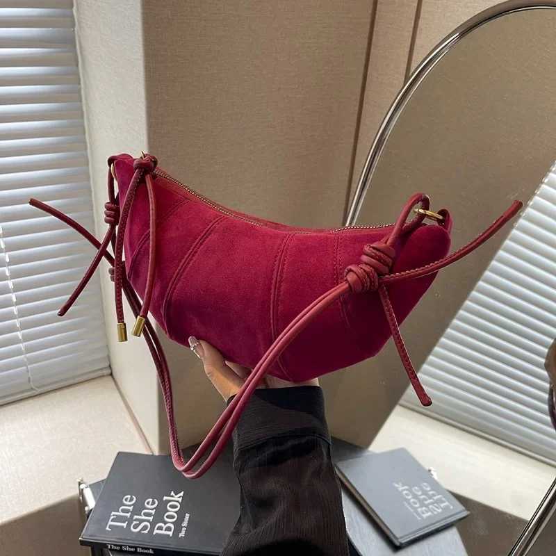 Vintage Half Moon Shoulder Bags for Women Fashion Faux Suede Ladies Underarm Bag New Soft Clutch Female Handbags Small Purse Y250730