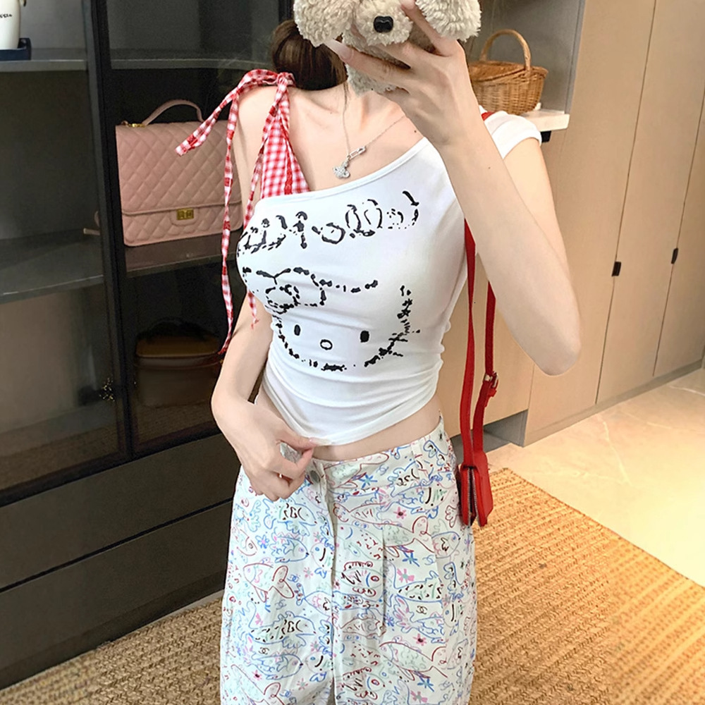 2025 summer new white checkered asymmetrical shoulder vest design sense niche off shoulder spicy girl designer T-shirt designer short sleeved women�