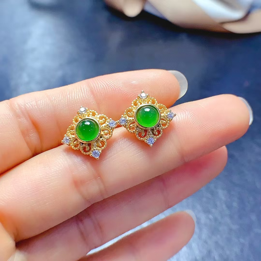 Natural green jade stud earrings for daily wear 5mm genuine jade 925 silver earrings with 18K gold plating