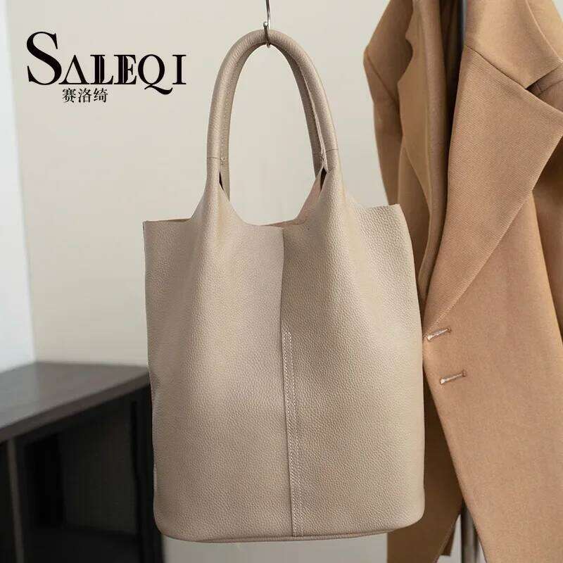 Genuine Leather Commuter Tote Designer Ladies Soft Cowhide Shoulder Handbag Capacity Women Large Bucket Bag 250731