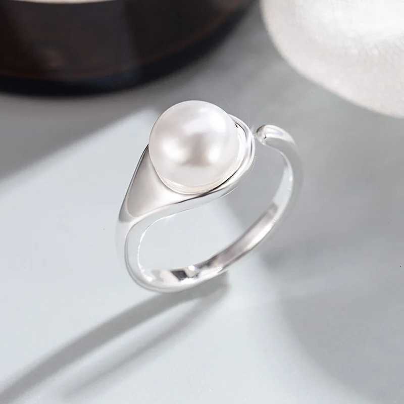 925 Sterling Silver Rings for Women Men Couple Minimalist Handmade Simple Pearl Ring Party Jewelry Gift Prevent Allergies y250730