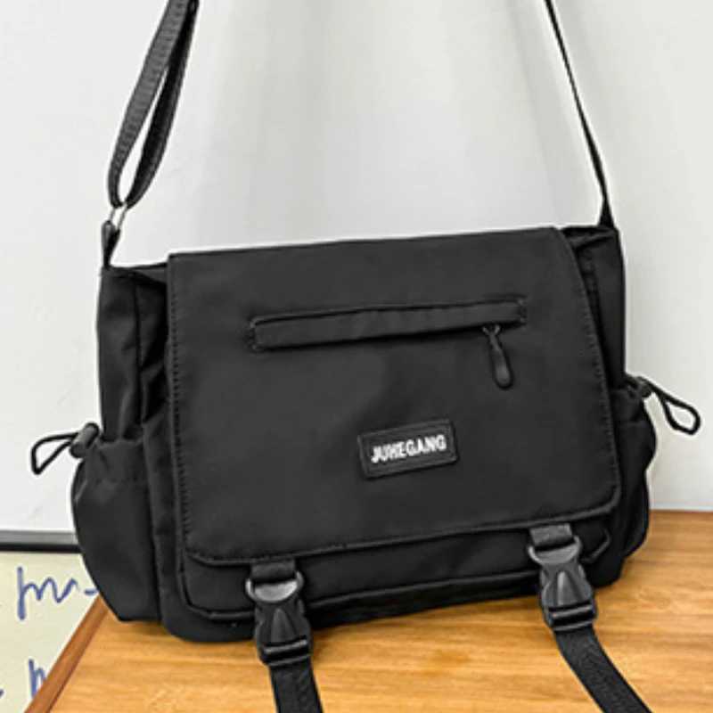 Japanese Harajuku Dark Canvas Bag Korean Version All-purpose Postman Bag Student Messenger Bag Y250730