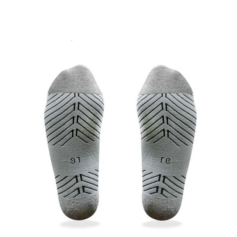 Winter Cotton Thermal Soccer Socks Thick Long Outdoor Sports Socks Keep Warm Cycling Football Socks For Men Z250731