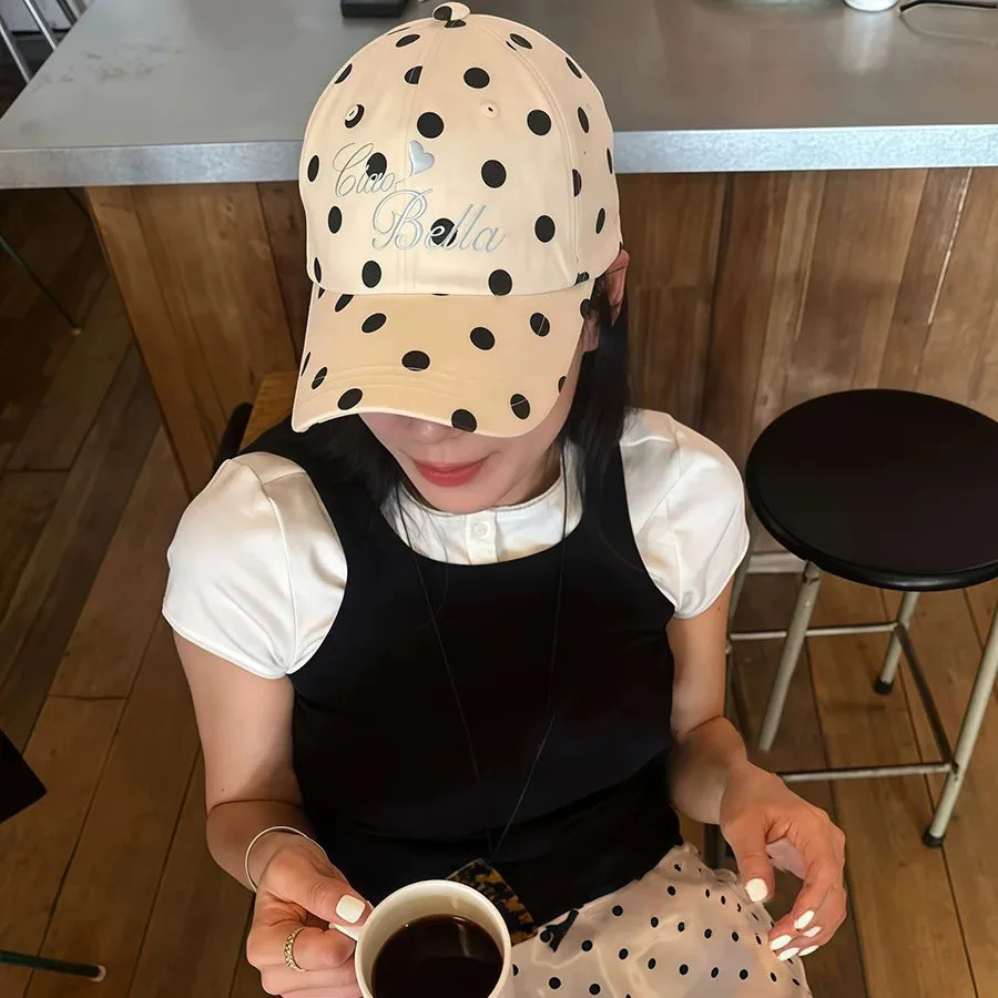 Japanese Polka Dot Leopard Print Personalized Baseball Cap Mens and Womens Summer Letter Love Embroidery Sunshade Sports Hat 250730