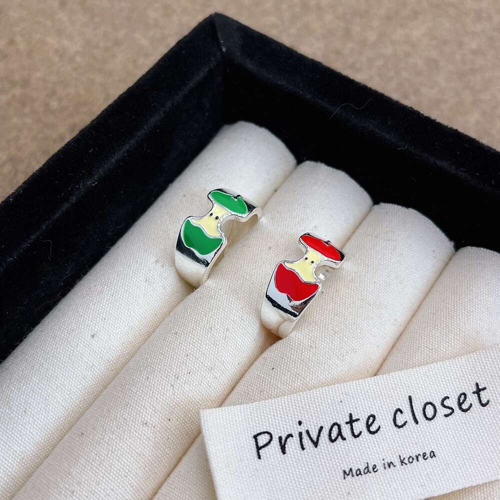An Apple Core Open Fruit Niche Design Creative Unique Personality Fashion Ring Birthday Gift 791
