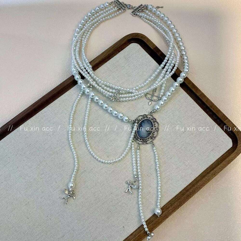 Angel Queen Multi-layer Pearl Tassel Necklace for Women Sweet Cool Light Sweater Chain Niche Design Choker 931
