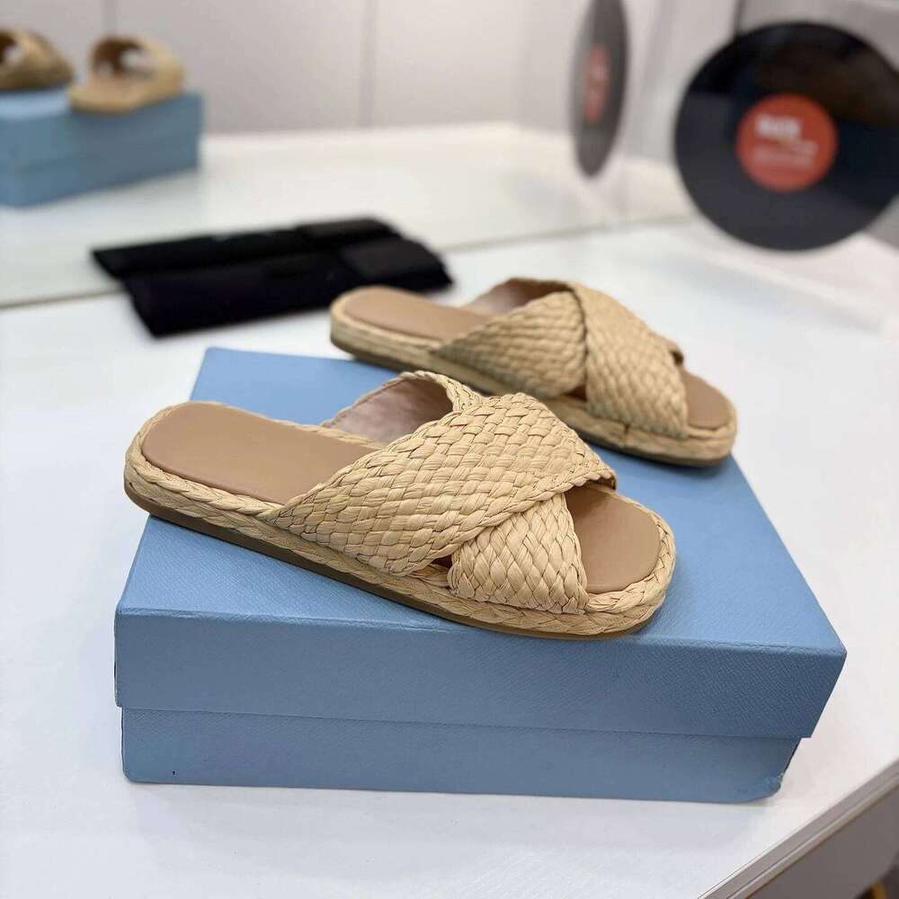 Women Size35-42 Weaving Slippers Flat Platform Summer Slides Leisure Genuine Leather Designer Shoes Zapatillas De Mujer 3dc