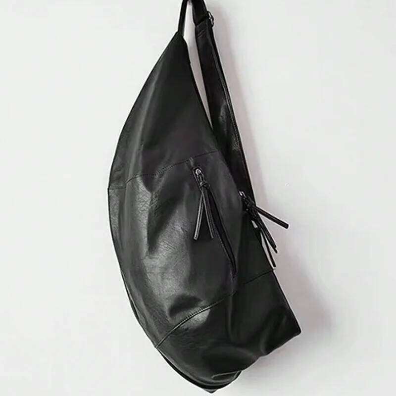 Stylish Dumpling Shaped PU Crossbody Bag Men, Suitable for Casual Outings and Large Capacity Needs