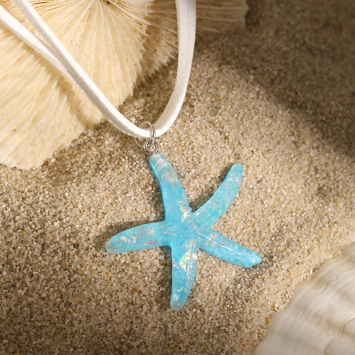 2024 Multi layered Creative Rope Chain Fashion Beach Jewelry Gift Girl Boho White Blue Starfish Pendant With Necklace Womens 250716