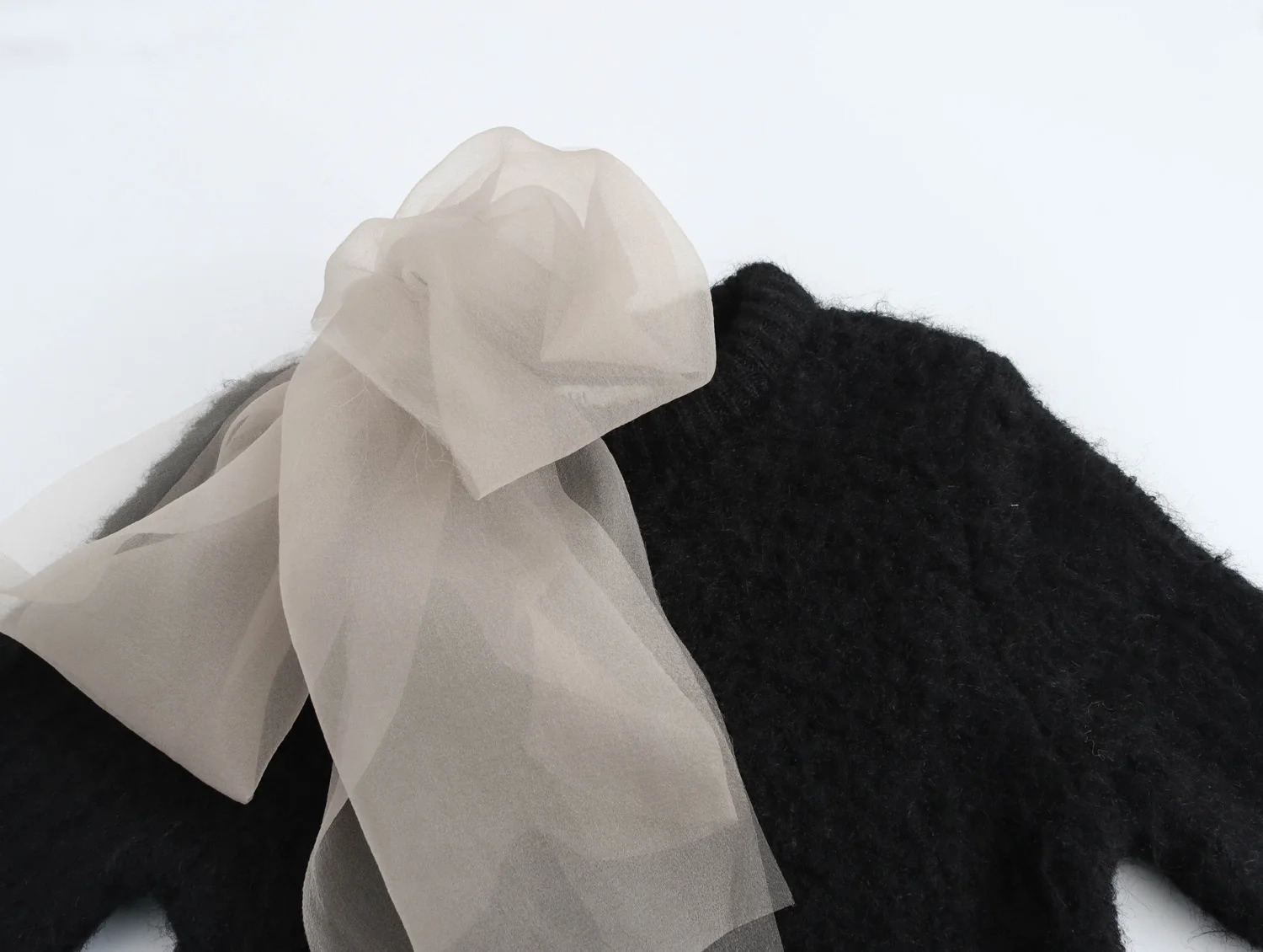 Womens Clothing Sales Trend Sweet Transparent Bow Decoration Short Sleeve Pullovers Knitwear Sweater 250731