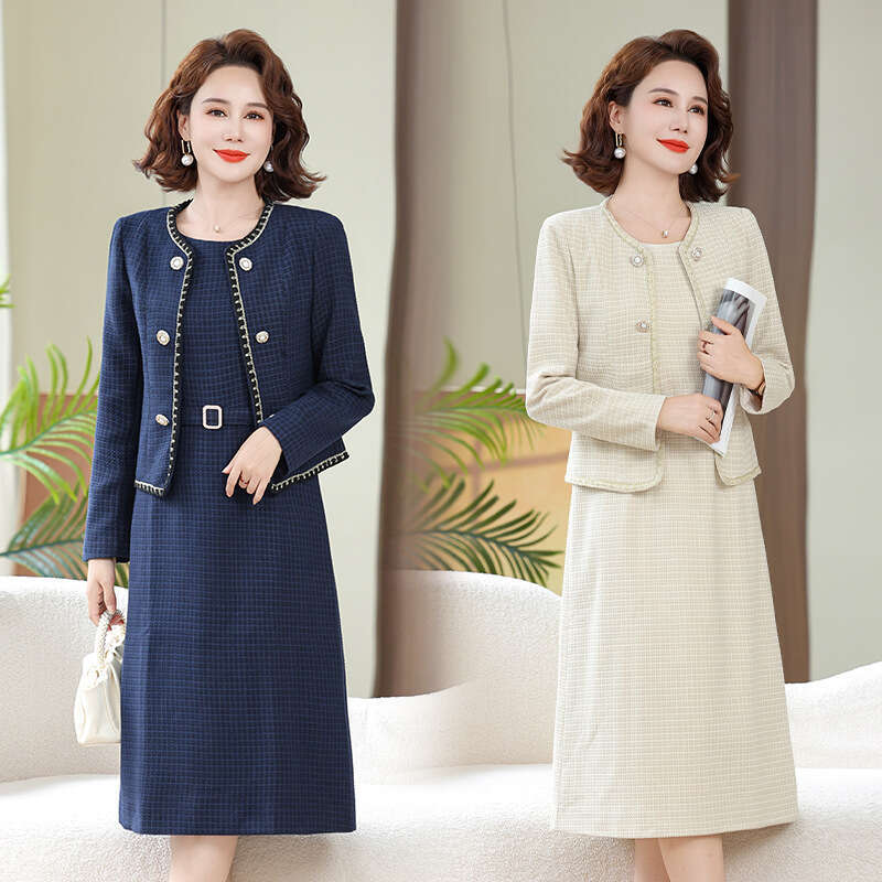 2024 New Style 40-Year-Old Women Middle-Aged Mom Fashionable Autumn Solid Color Dress