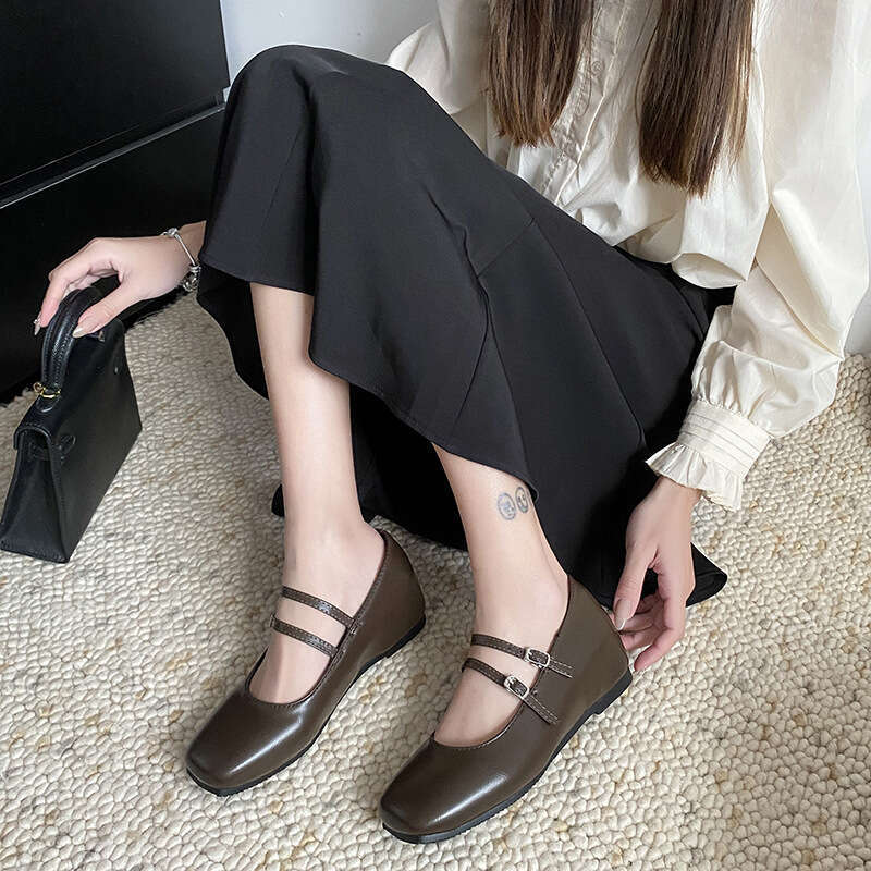 French Style designer shoes Petite Height Increasing 5cm Mary Jane for Women 2025 Spring and Autumn New Evening Breeze Silver Leather Shoes