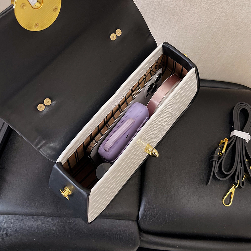 Color-Block Handbag for Women 2025 New Trendy Fashion Patchwork Single Shoulder Crossbody Small Square Bag ddmymoon