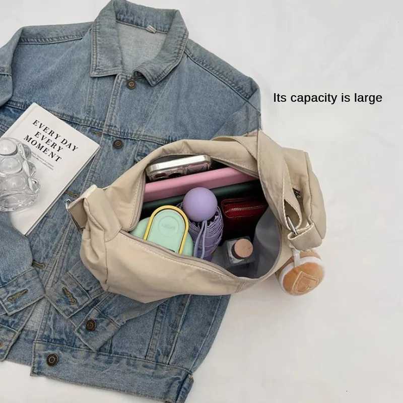 Simply-designed Female Shoulder Bag Refined Dumpling Bag Ins Style Casual Crossbody Bag Nylon Travel With Large Capacity G250729