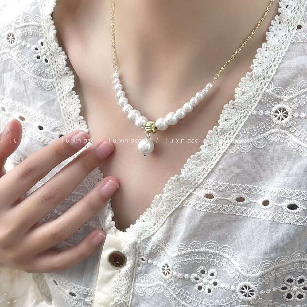 Gold Sier White Gradient Pearl Necklace New Exquisite Versatile Sweater Chain Niche Fashion Design High-end Choker 4eb