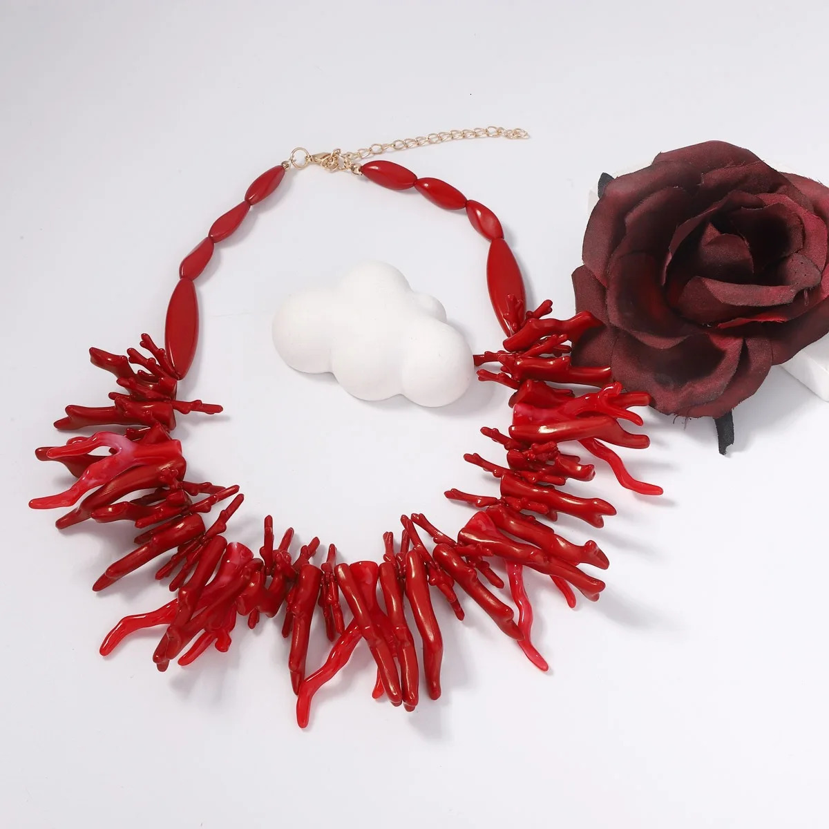 Crossborder sales of Bohemian style double layer wear resin coral necklace womens fashion personality plant red goth halloween 250729