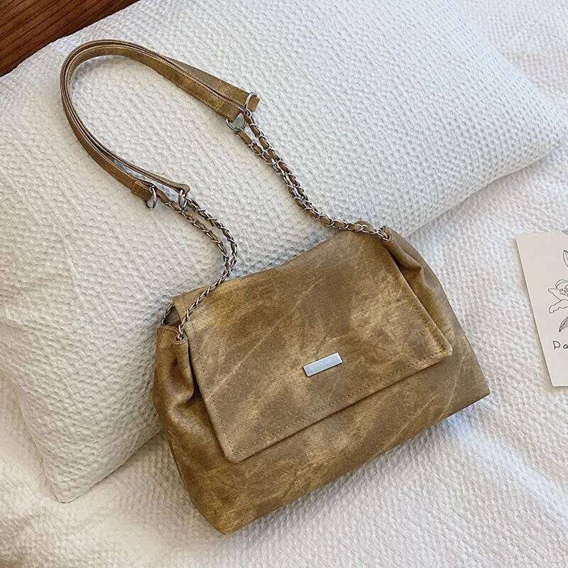 Ladies Commuter Retro Large Capacity Shoulder Bag Fashion Chain Handbag Girls Simple Crossbody PU Material
