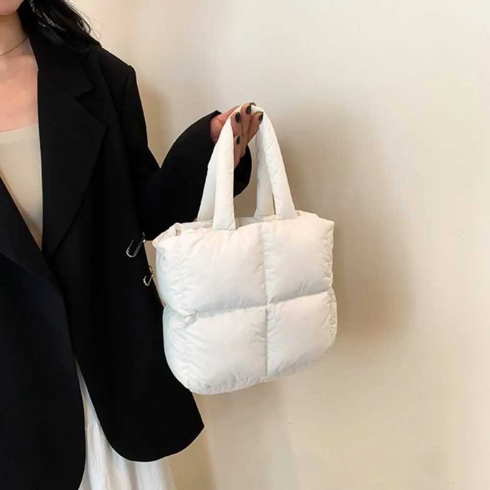 Simple Nylon Space Cotton Handbag Padded Large Capacity Cloud Tote Bag Handle Solid Color Puffy Shoulder Bag s Y250730