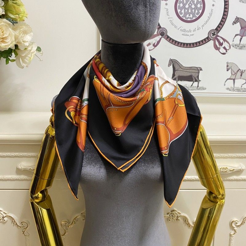 Women's Square Scar… - image