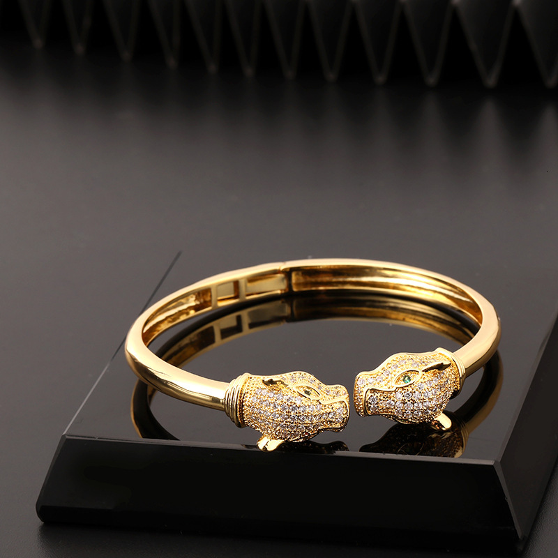 2025 Style And Personality Leopard Print Women's Open Bracelet Trendy Wild Cheetah Bracelet Hip-hop Designer Bracelet Electroplated Micro Inlaid 