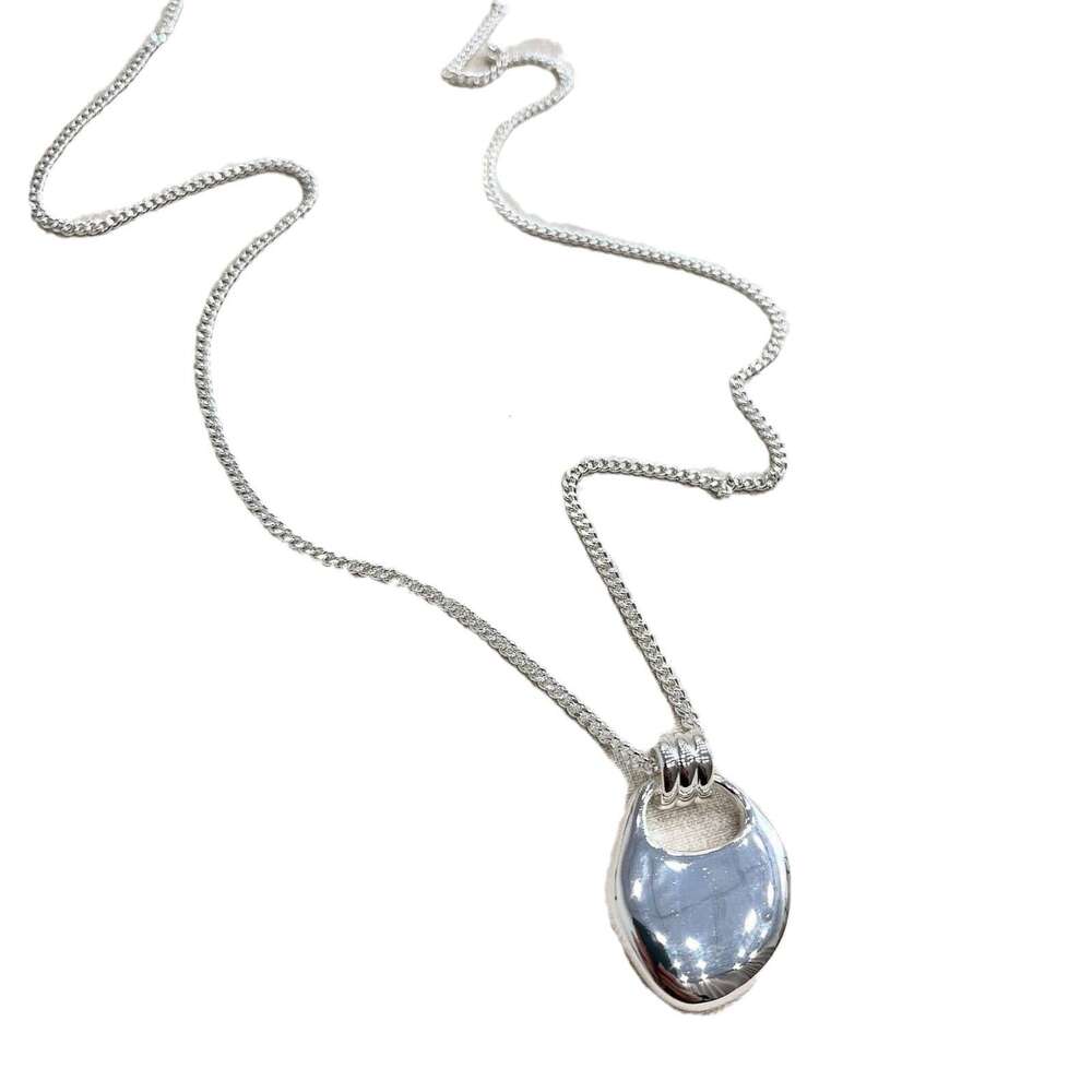 Korean Style Sier Saddle Bag Long Pendant Necklace for Women Autumn Winter Light High-end Sense Hanging Neck Sweater Chain Accessory 52a