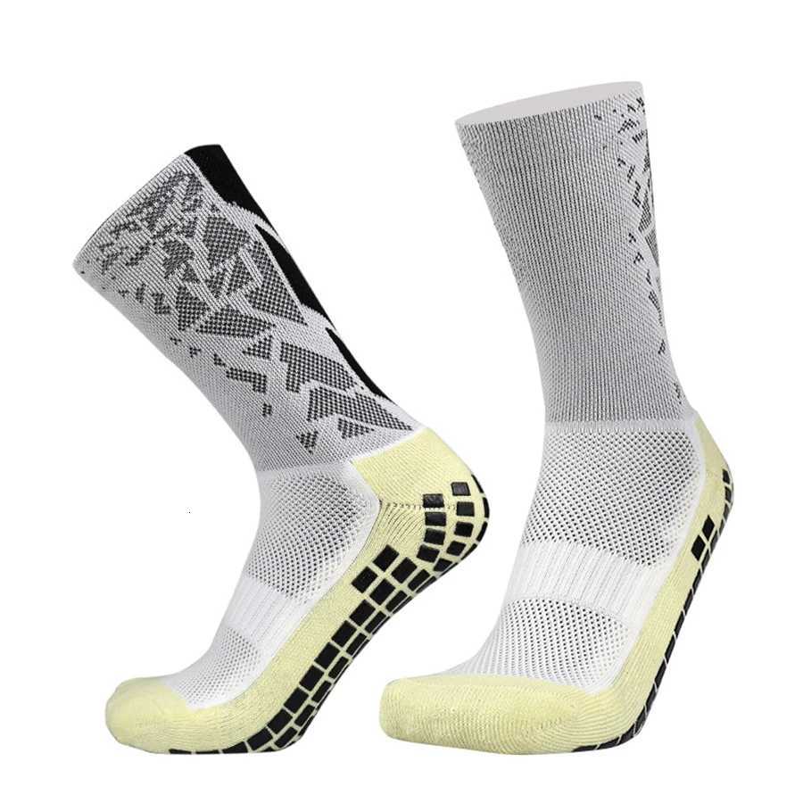 1 Pair New Men Women Camouflage Arrow Soccer Socks Comfortable Breathable Anti-slip Silicone Football Running Cycling Socks Z250731