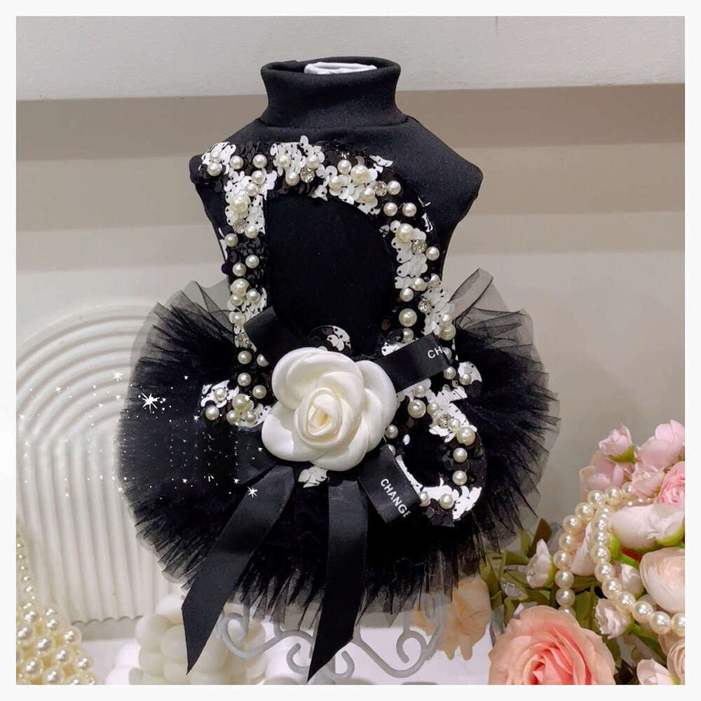 Pet dresses Princess Maltese Hepburn Puff Dress Dog Clothes Small Breed Teddy