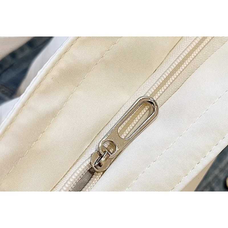 Waterproof nylon bag large capacity lightweight multi-functional womens bag one-shoulder crossbody bag student class tutor Y250730