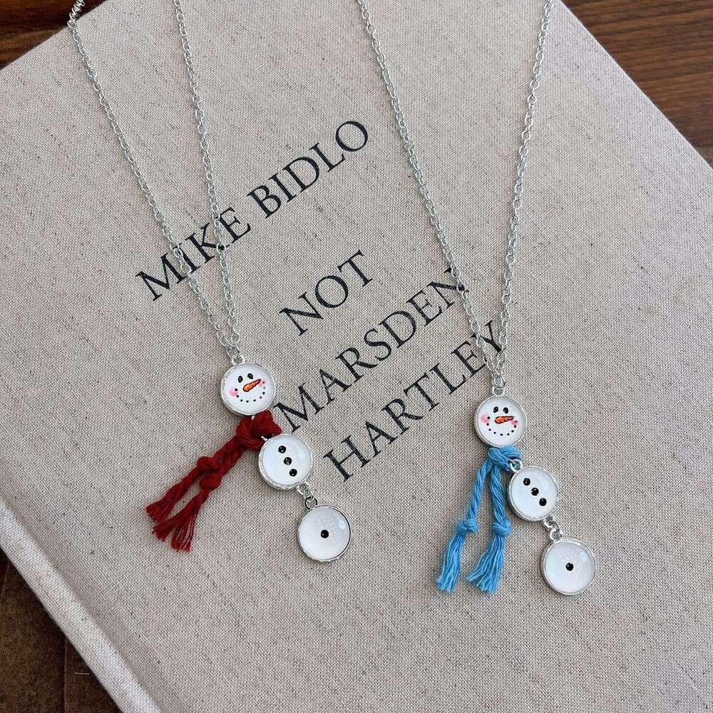 White Button Tassel Cute Snowman Pendant Necklace Niche High-end Personality Cool Korean Style Autumn Winter Collarbone Chain 177