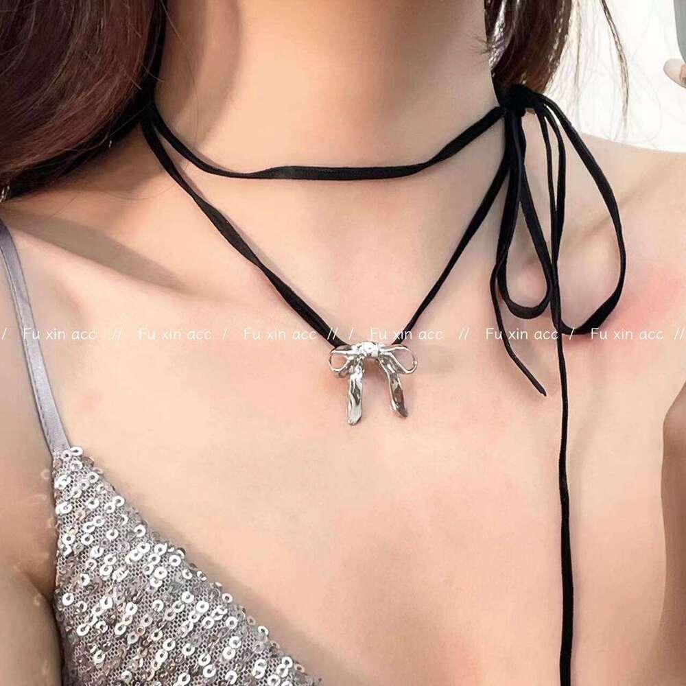 Minimalist Metal Bow Fashion High-end Tie Multi-wear Clavicle Chain Personality Versatile Choker Necklace d11