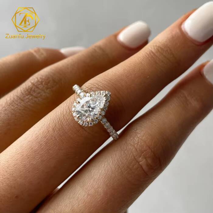 Luxury Custom Classic Style Pear Cut Moissanite Wedding Ring for Women 10K 14K 18K Gold Small Ice Stones Unique Customizable