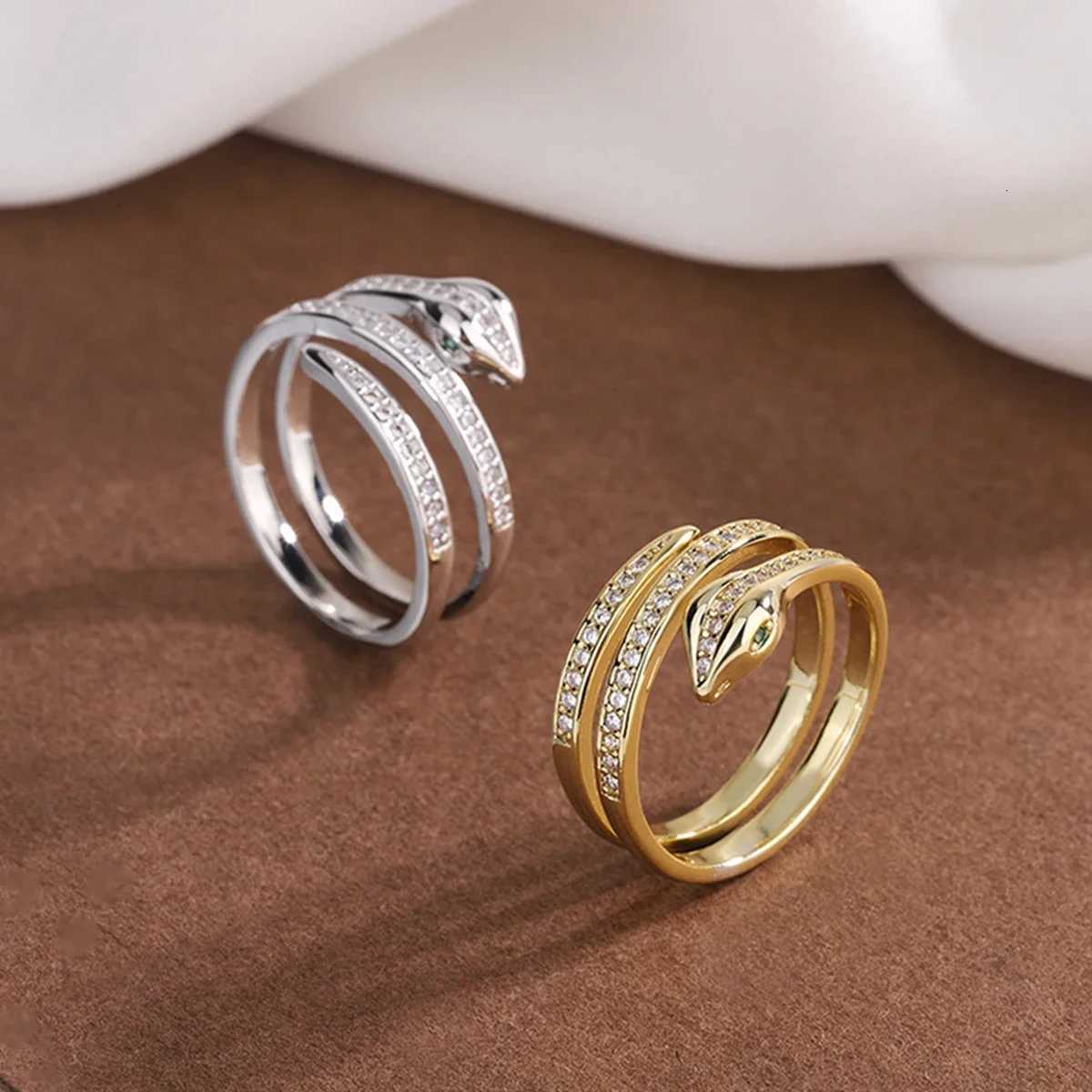 European American Fashion New Vintage Serpentine Shaped Rings Hip Hop Party Opening Adjustable Zircon Ring y250730