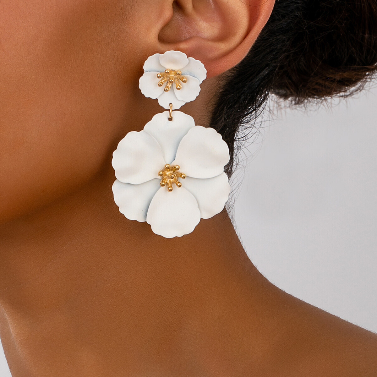 Free Shipping Designer Luxury European And American Forest Style Girl Flower Earrings Retro Long Elegant Creative Colorful Flower Spray Painted Earrin